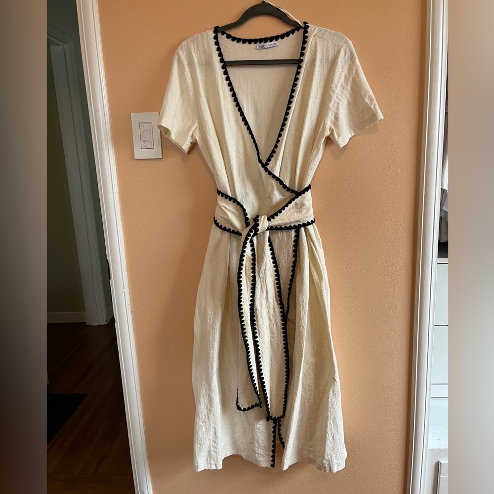 ZARA scalloped hem midi dress - L